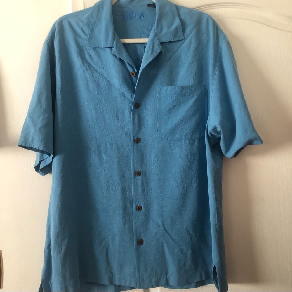 Mens UCLA Button Up